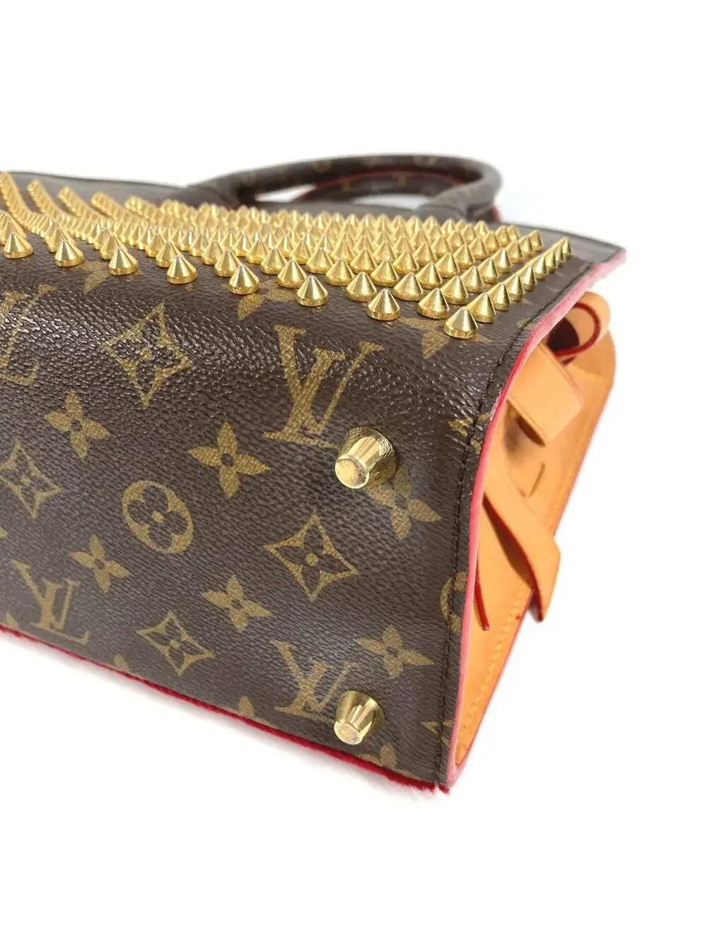 Louis Vuitton indulge luxury